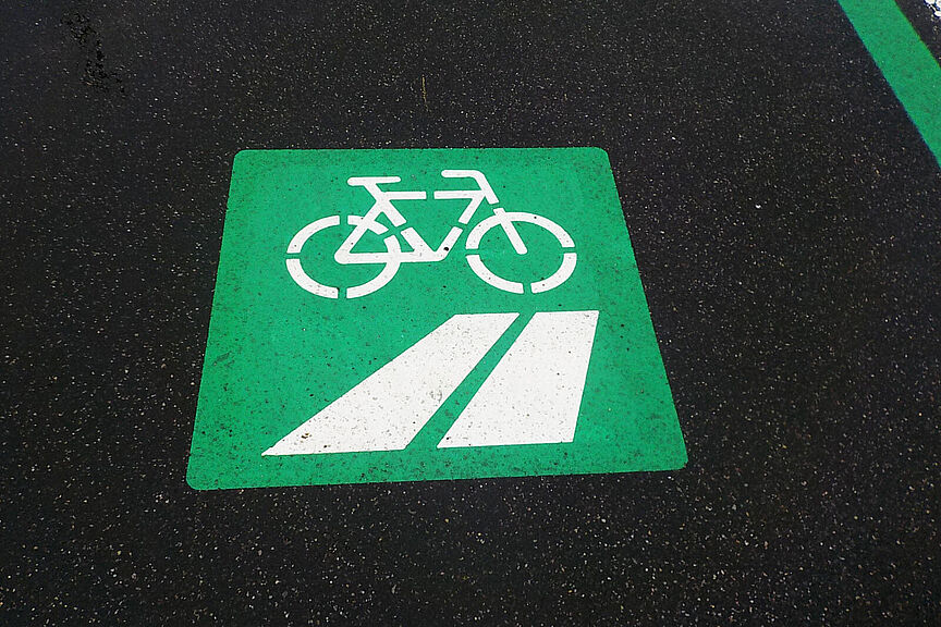 Verkehrszeichen Radschnellweg (Symbolfoto) Verkehrszeichen Radschnellweg (Symbolfoto)