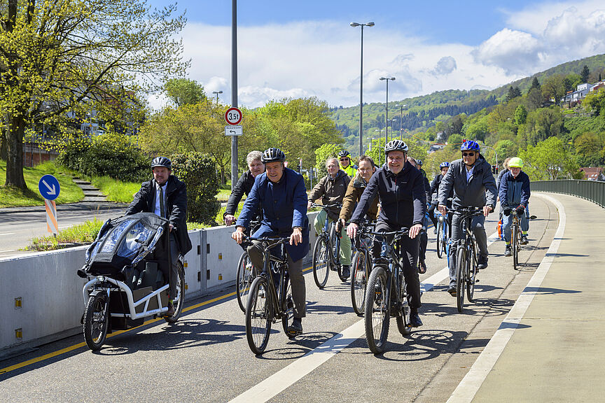 Einweihung Radspur B 37