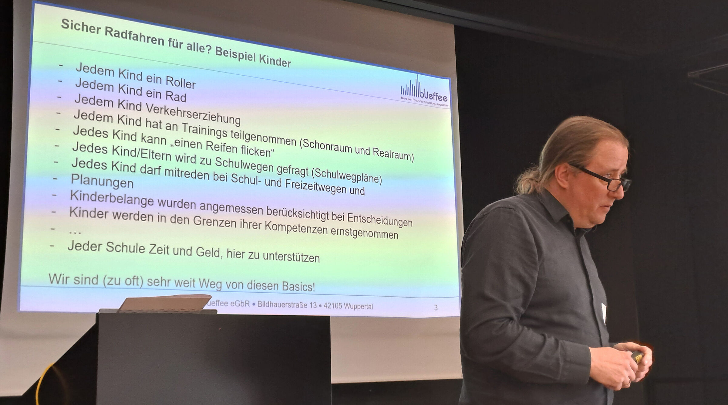 Sicher Radfahren für alle?, Jens Leven