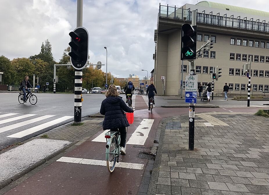 Geschützte Kreuzung in Groningen / NL Geschütze Kreuzung in Groningen / NL